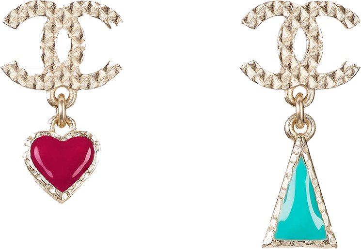 Chanel-Earrings-From-The-Spring-Summer-2017-Collection-40