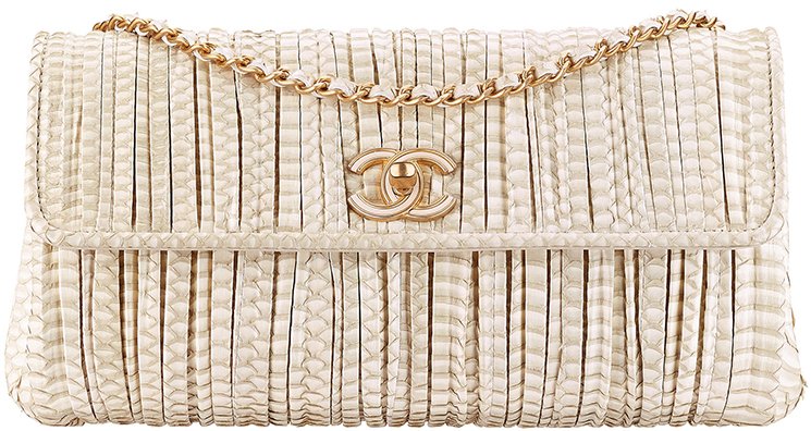 Chanel-Cruise-2017-18-Collection-68