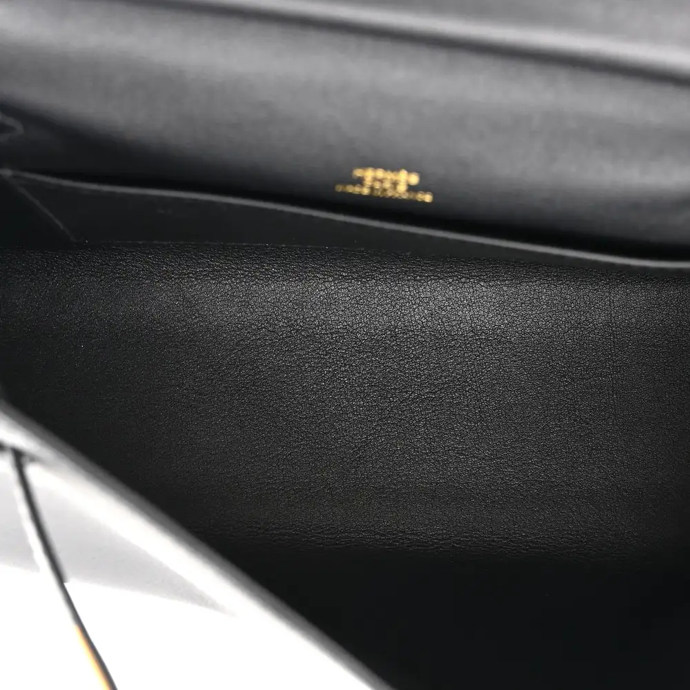 Hermes Kelly Pochette in Swift Black Interior pockets 2