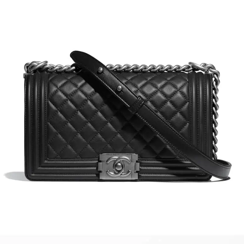 Chanel boy old medium bag prices 2