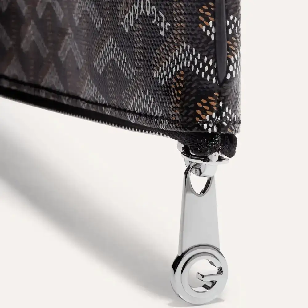 Goyard Senat GM Pouch Interior pockets 2